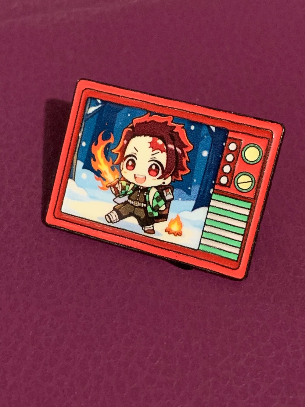 Red Retro TV Enamel Pin - Tablet & Accessories Style
